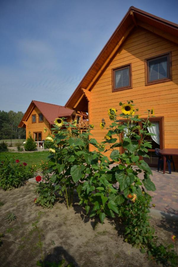 Osrodek Wypoczynkowy Ranczo Hotel Okuninka Kültér fotó