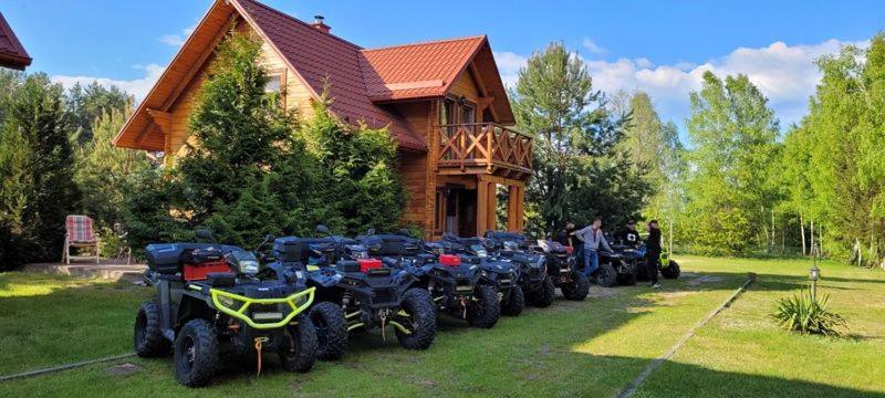 Osrodek Wypoczynkowy Ranczo Hotel Okuninka Kültér fotó
